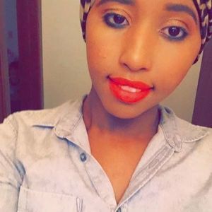 Meet your Posher, Ayan